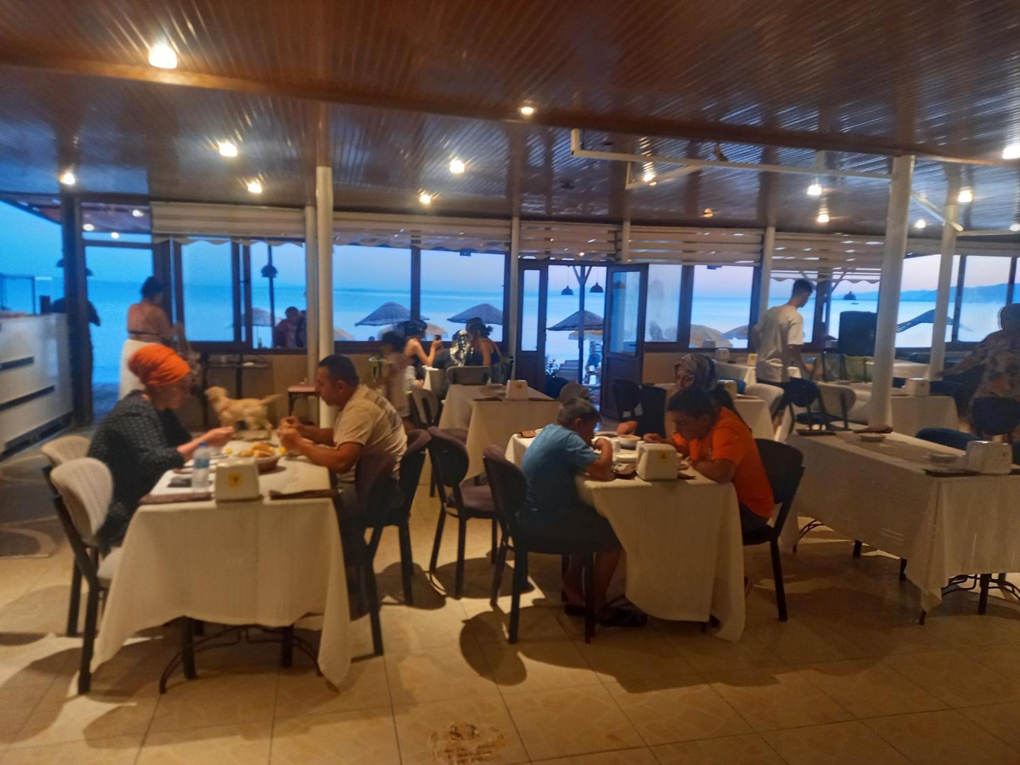 Paradise Hotel Akcay Edremit  Bagian luar foto